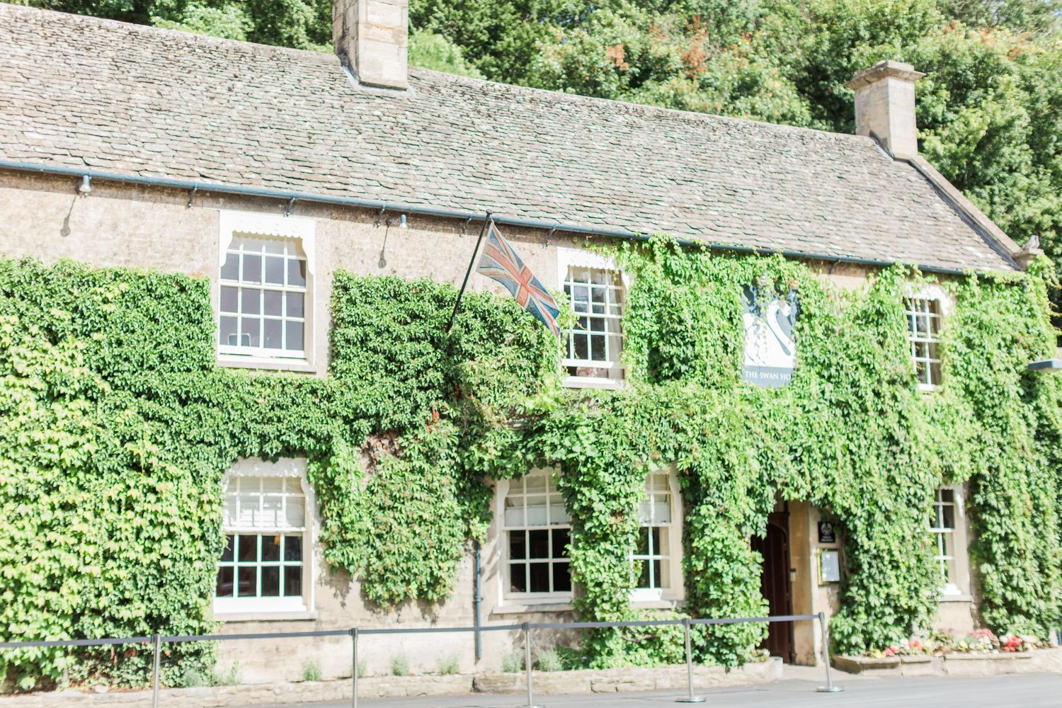 Hayley Elizabeth Wedding Photography The swan at Bibury photographer the cotswolds - exterior view