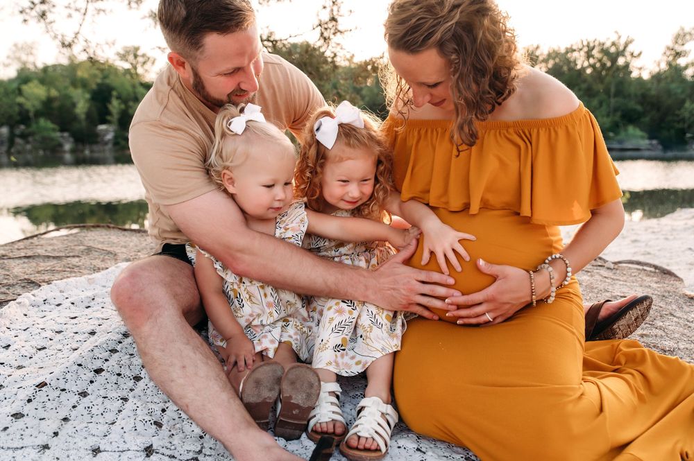 Ashley Dawn Photography St. Louis Maternity Photographer St. Charles, MO