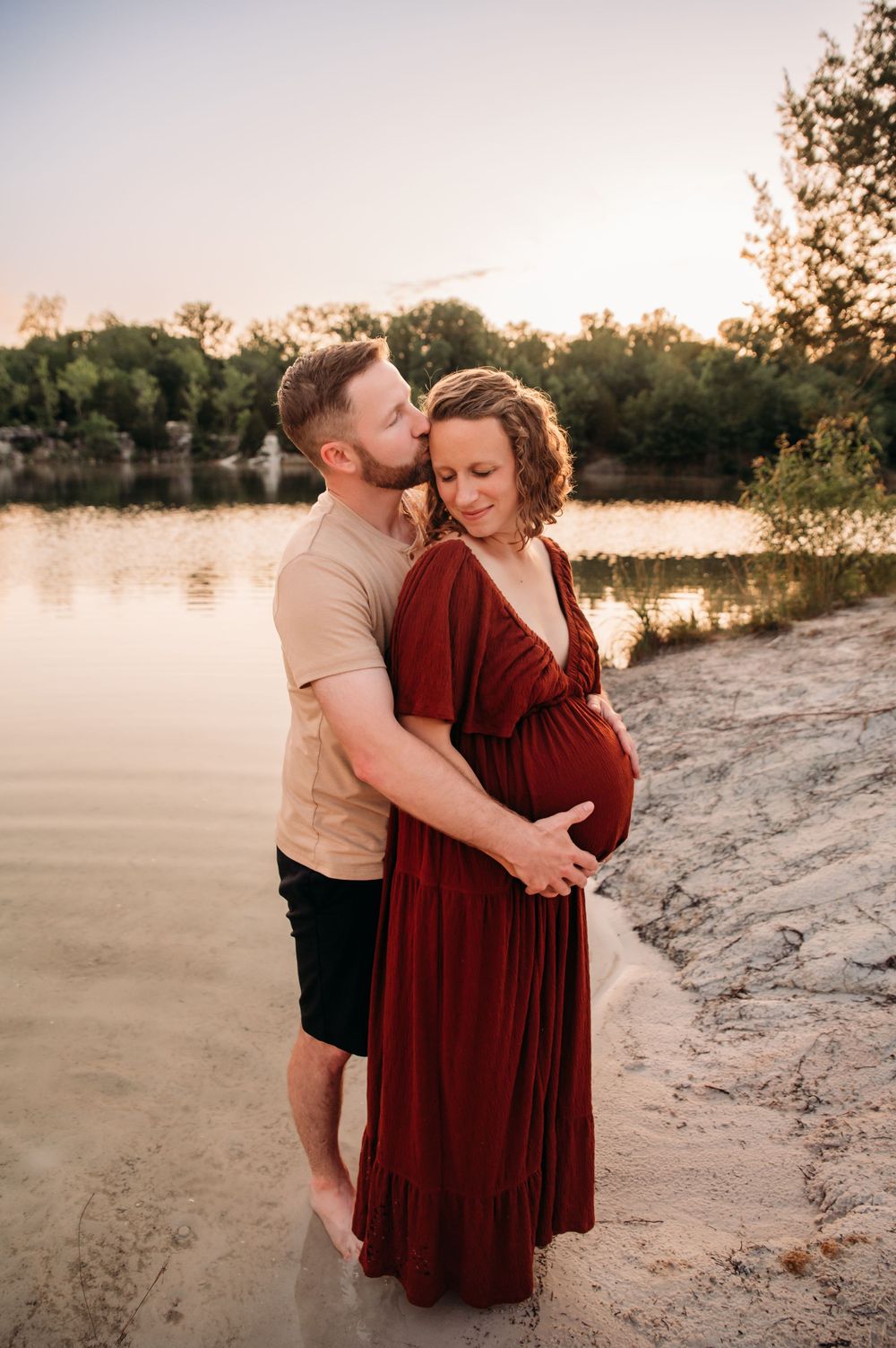 Ashley Dawn Photography St. Louis Maternity Photographer St. Charles, MO