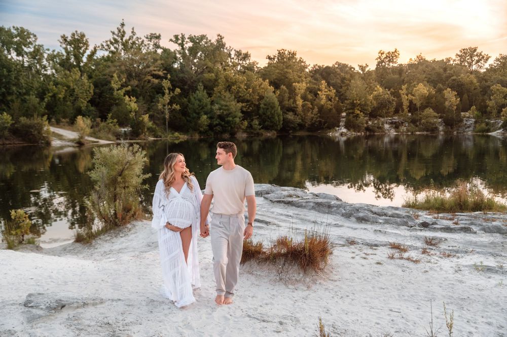 Ashley Dawn Photography St. Louis Maternity Photographer St. Charles, MO