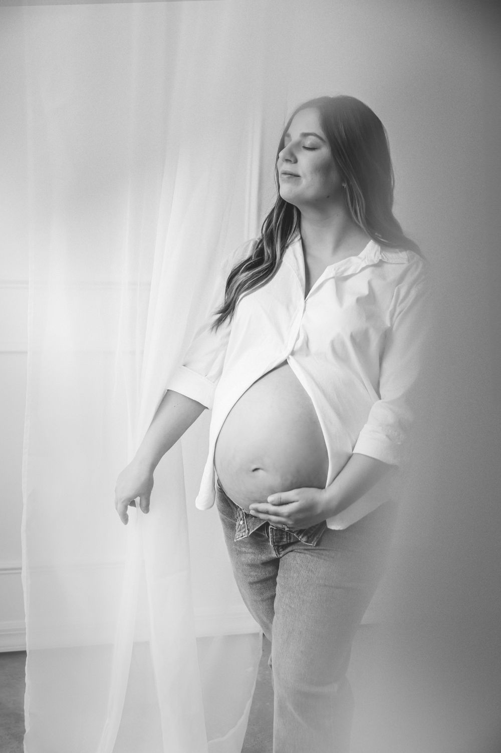 St. Louis maternity photographer Ashley Dawn Photography pregnancy photos St. Charles mo