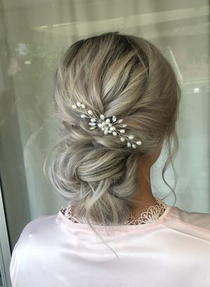 #hairbuns #weddinghair #maidshairstyles #lowbuns #messybuns #sydneyweddinghair