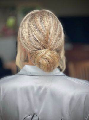 weddighair_lowbuns_sydneyweddings