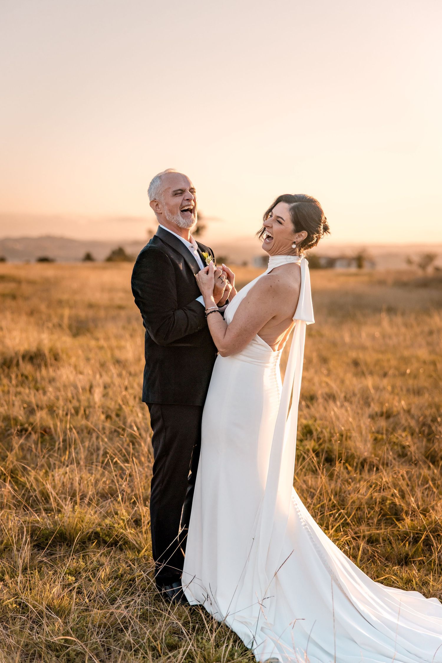 Golden Hour bride and groom at Hawkes Bay Napier Hill