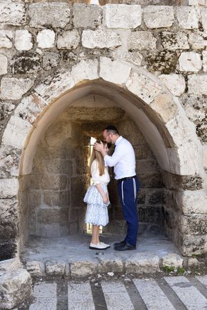 bat mitzva. old city, jerusalem. father blessing daughter
jerusalem photographer
israel photographer