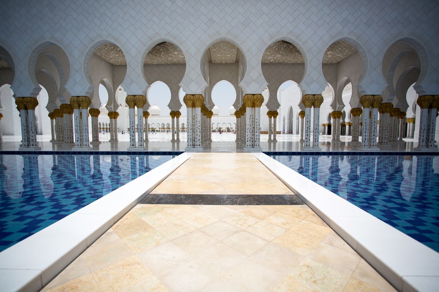Metapix Studios Photography
Copyright Image 2026
Grand Mosque, Abu Dhabi, UAE