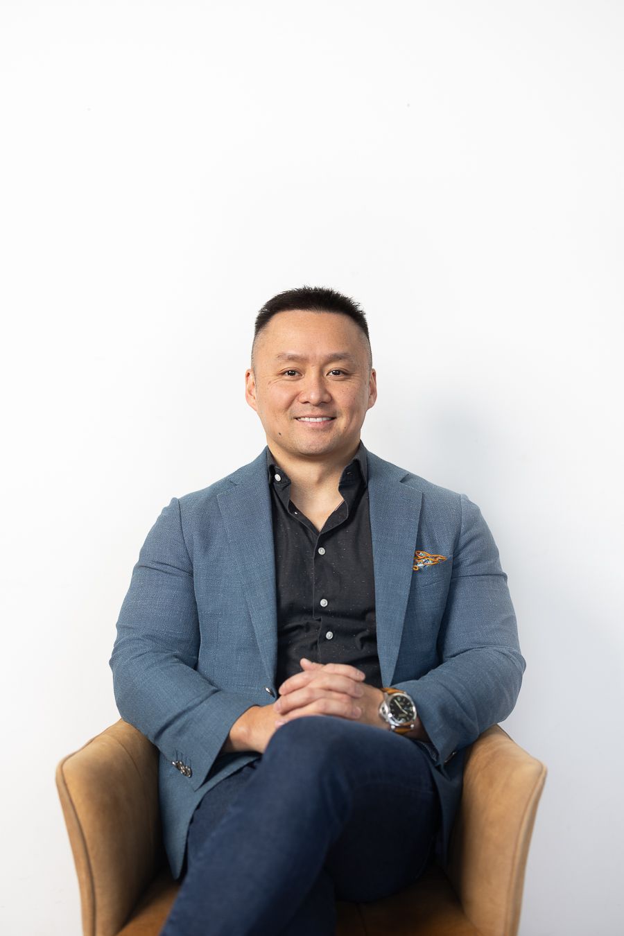 Toronto corporate team headshots and group photography by Shermond Schoberg