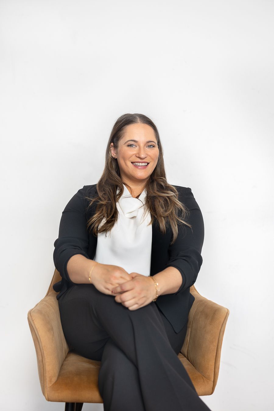 Toronto corporate team headshots and group photography by Shermond Schoberg