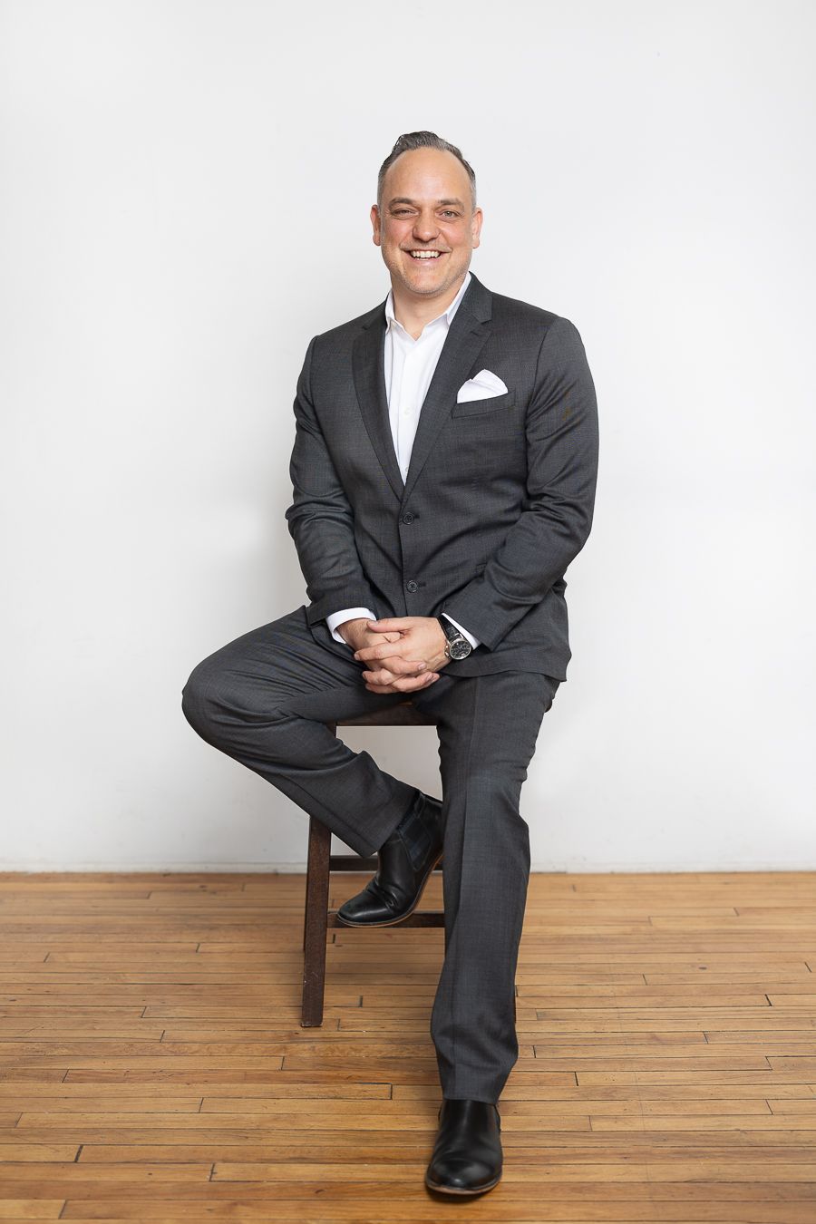 Toronto corporate team headshots and group photography by Shermond Schoberg