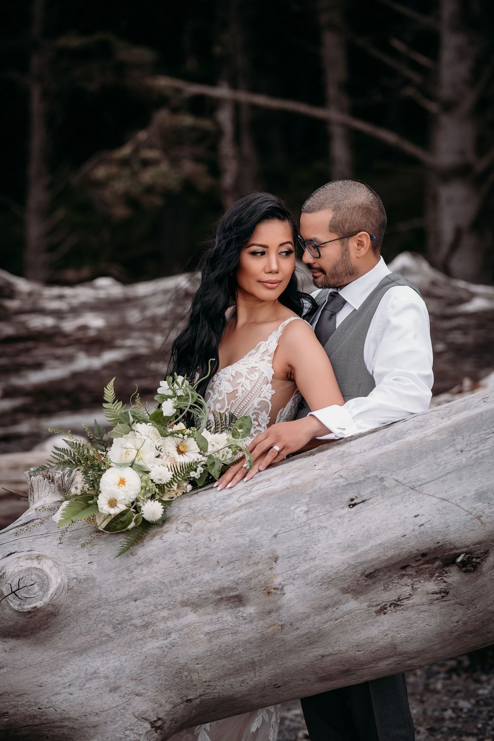 Charlotte Ann Photography - Weddings, Elopements, & Twilight Inspired Wedding Photography. Pacific Northwest, Forks, Washington Photographer