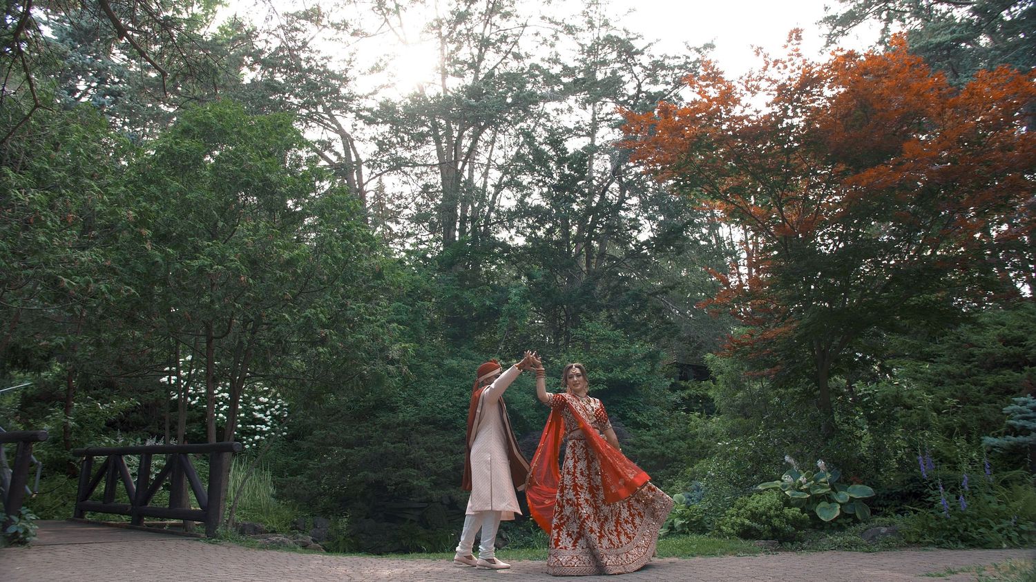 Toronto Wedding Photographer at Old Mill Toronto