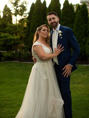 New England wedding and lifestyle photographer.  The Golden Hour Photography Co Wedding Photography

sunset weddings couples portraits