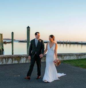 New England wedding and lifestyle photographer.  The Golden Hour Photography Co Wedding Photography

Connecticut branford yacht club