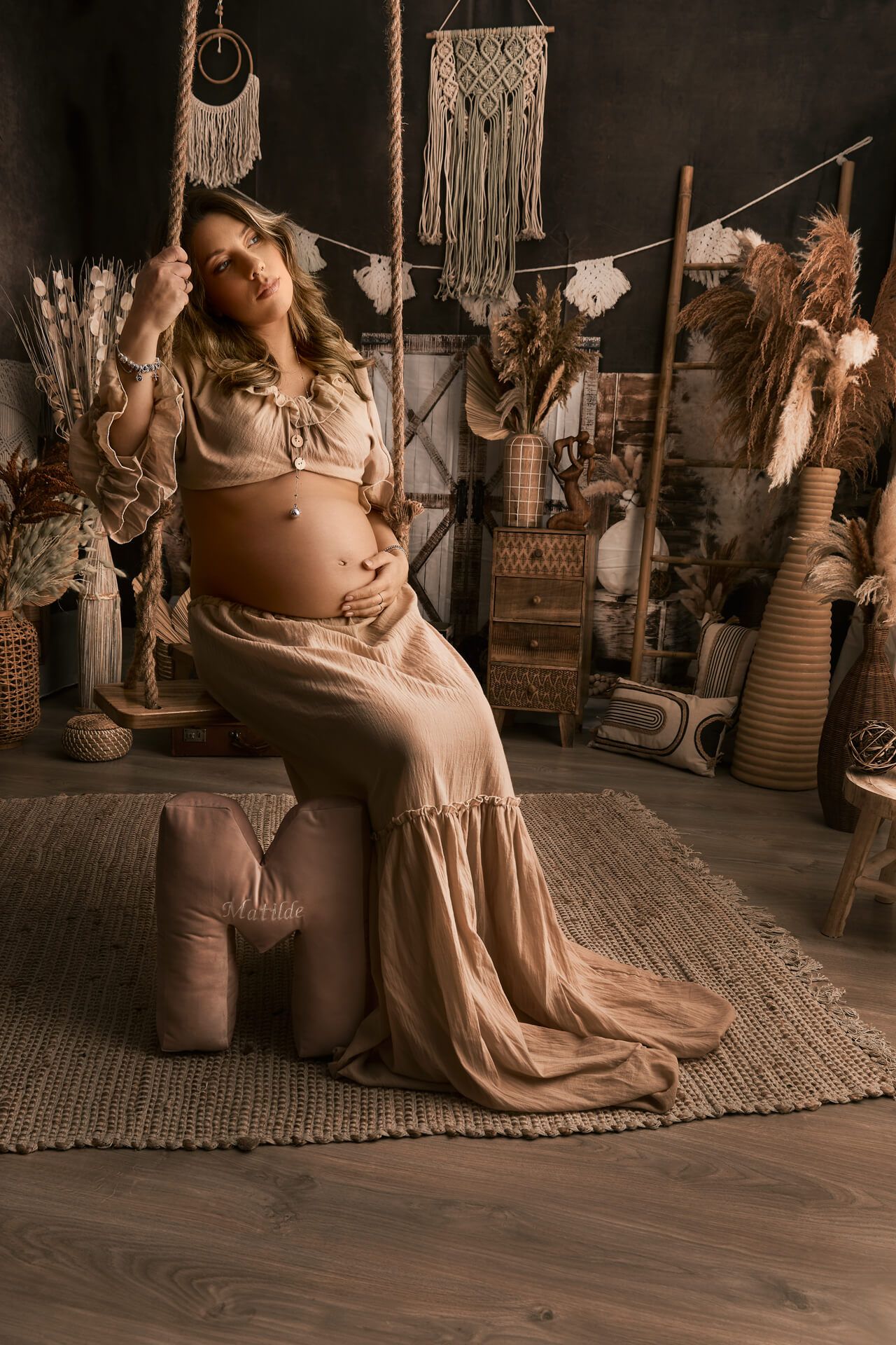 fotografia di famiglia a bruino torino. studio fotografico dedicato alla famiglia, gravidanza, bimbi , 4 zampe e coppie. La tua dolce attesa