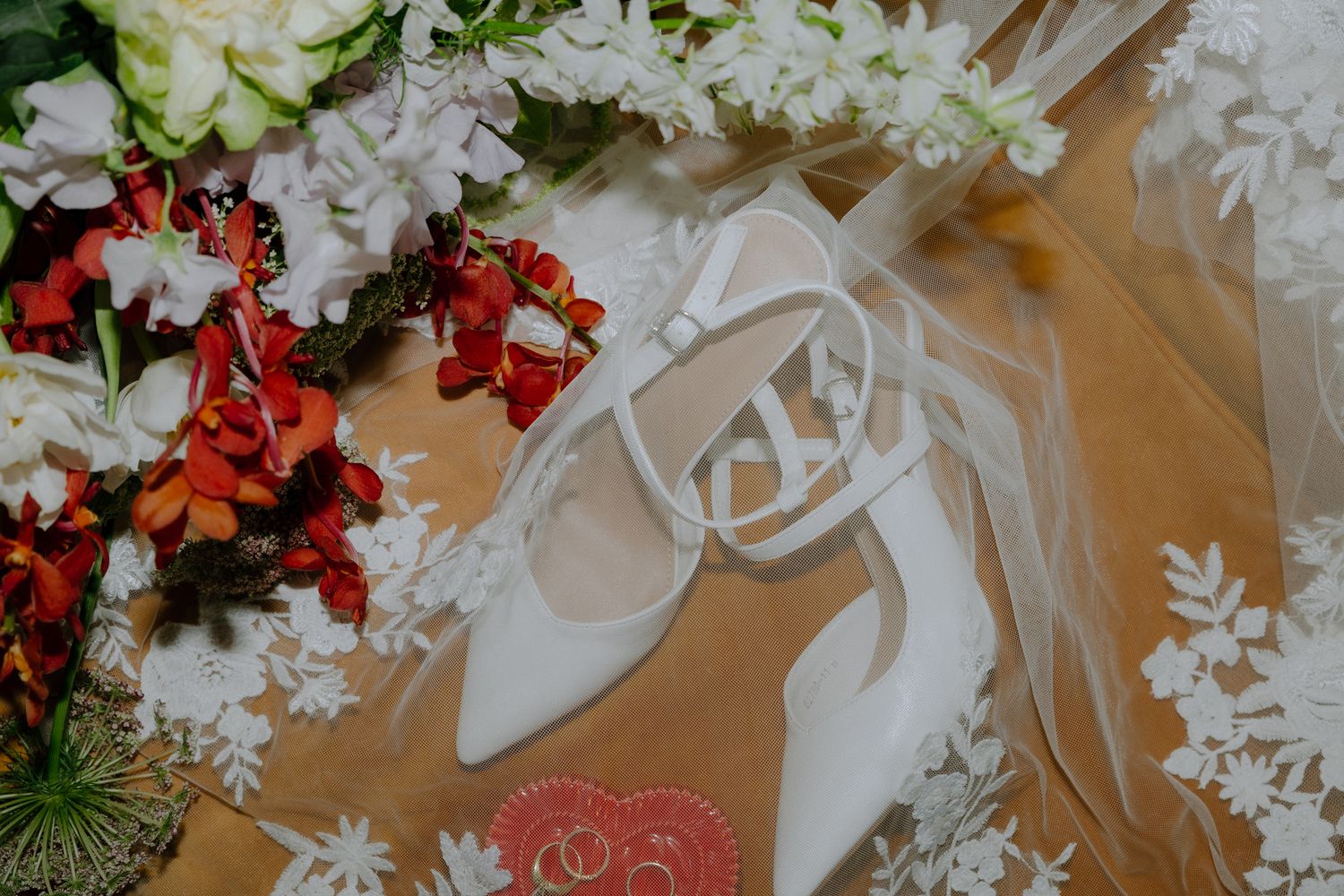 South Jersey Wedding Photographer. Budget Friendly. South Jersey Weddings New Jersey. Weddings, Elopements, Engagements.New Hope PA