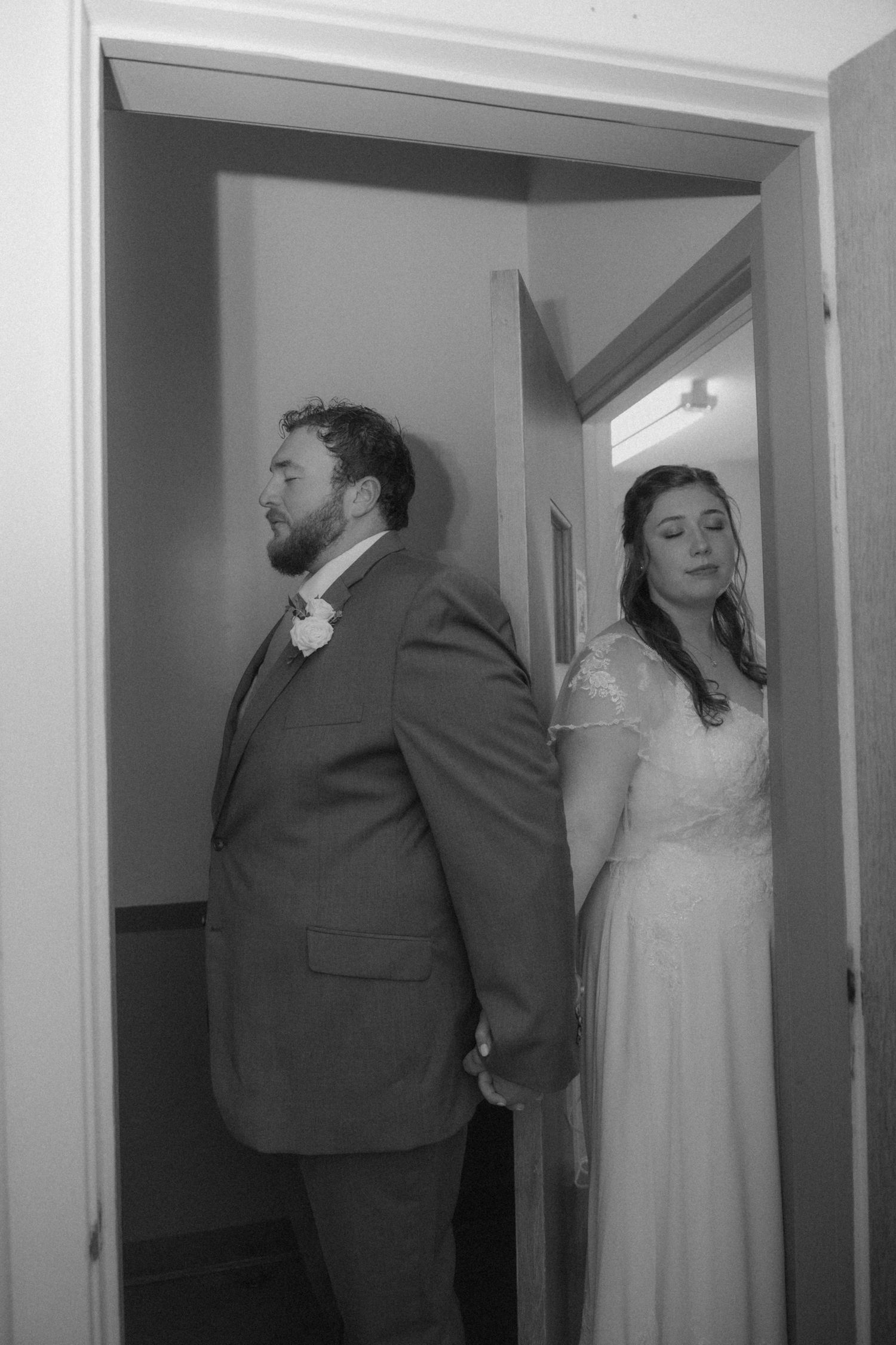 South Jersey Wedding Photographer. Budget Friendly. South Jersey Weddings New Jersey. Weddings, Elopements, Engagements.Budget Friendly