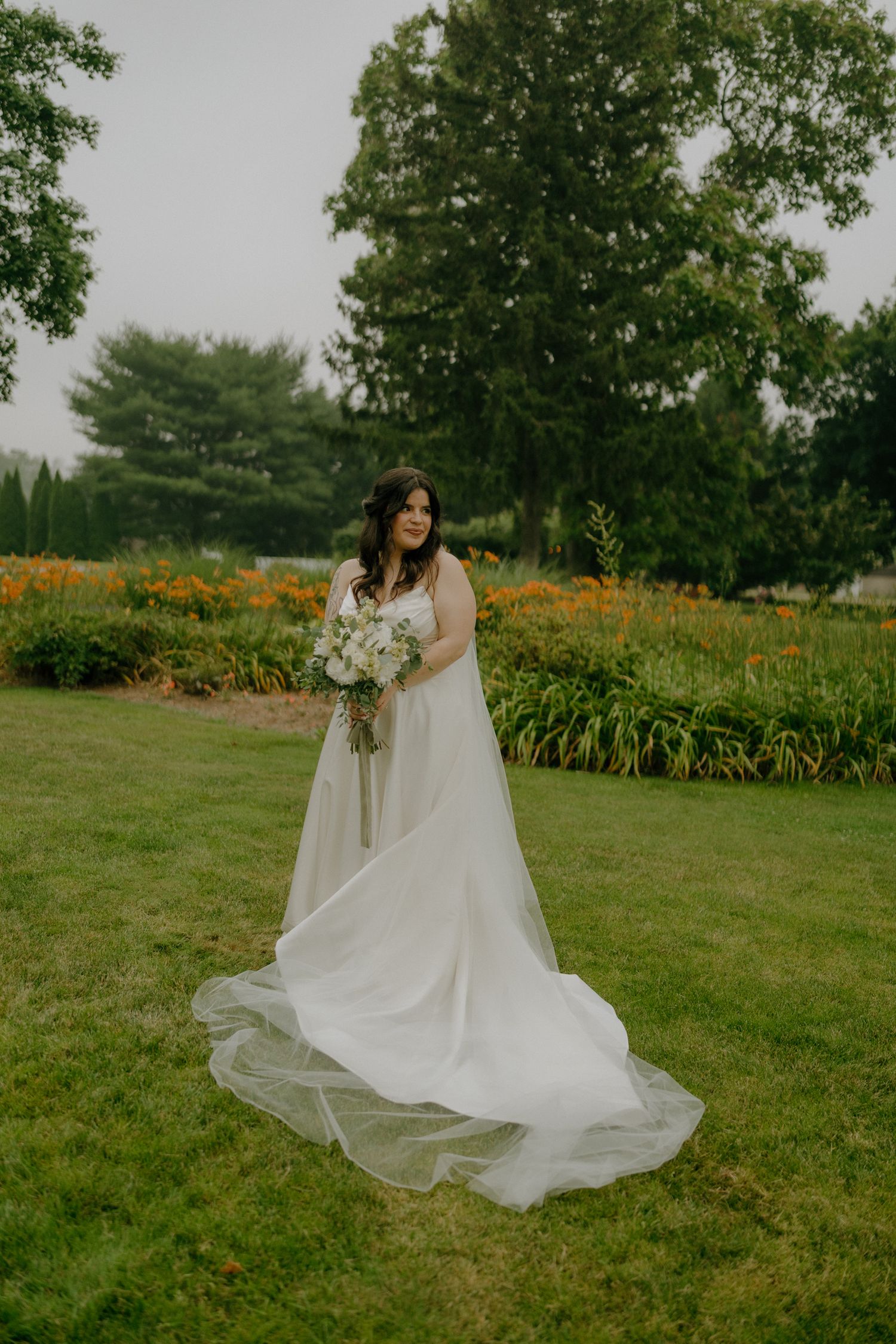 South Jersey Wedding Photographer. Budget Friendly. South Jersey Weddings New Jersey. Weddings, Elopements, Engagements. Bride