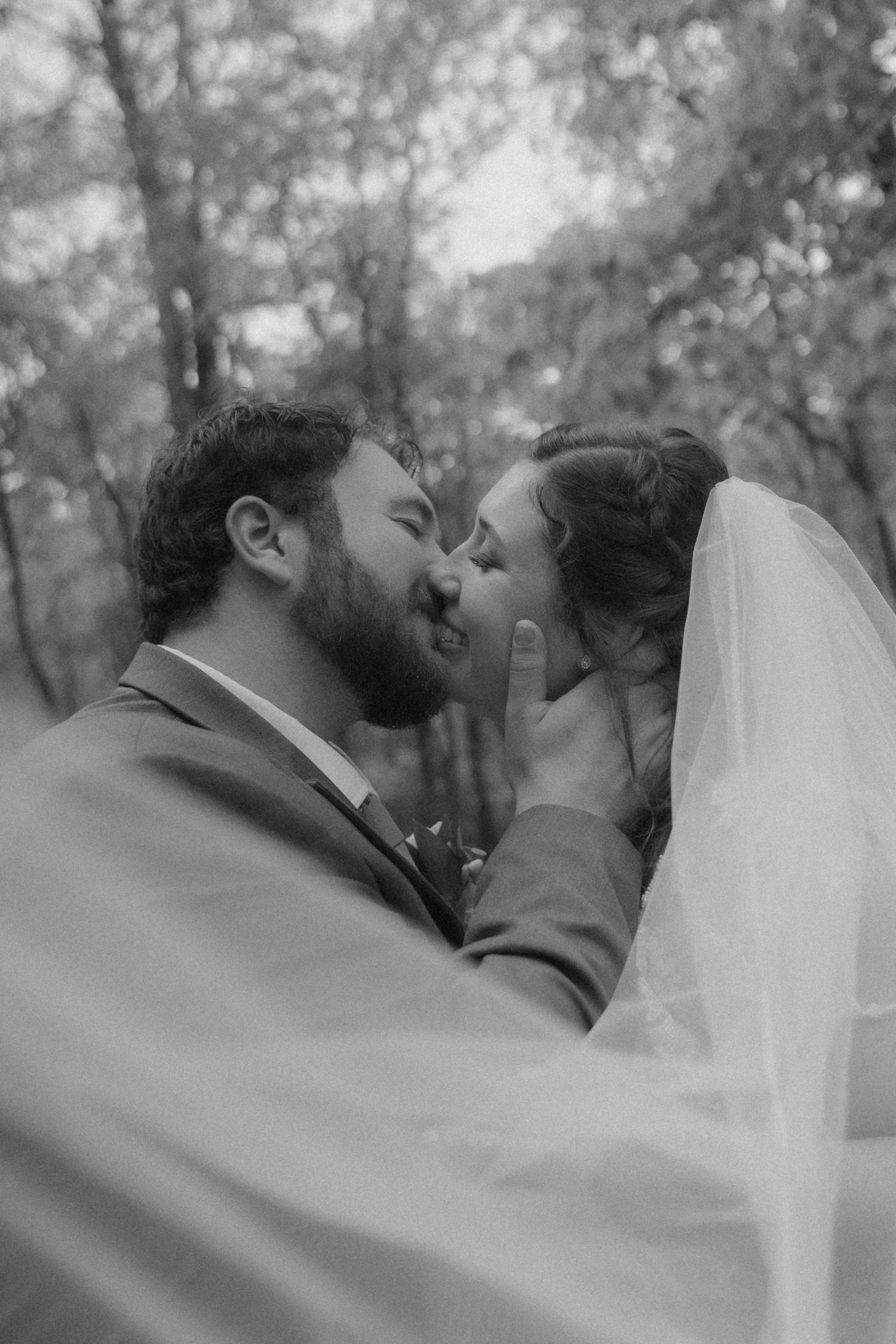 South Jersey Wedding Photographer. Budget Friendly. South Jersey Weddings New Jersey. Weddings, Elopements, Engagements.Budget Friendly