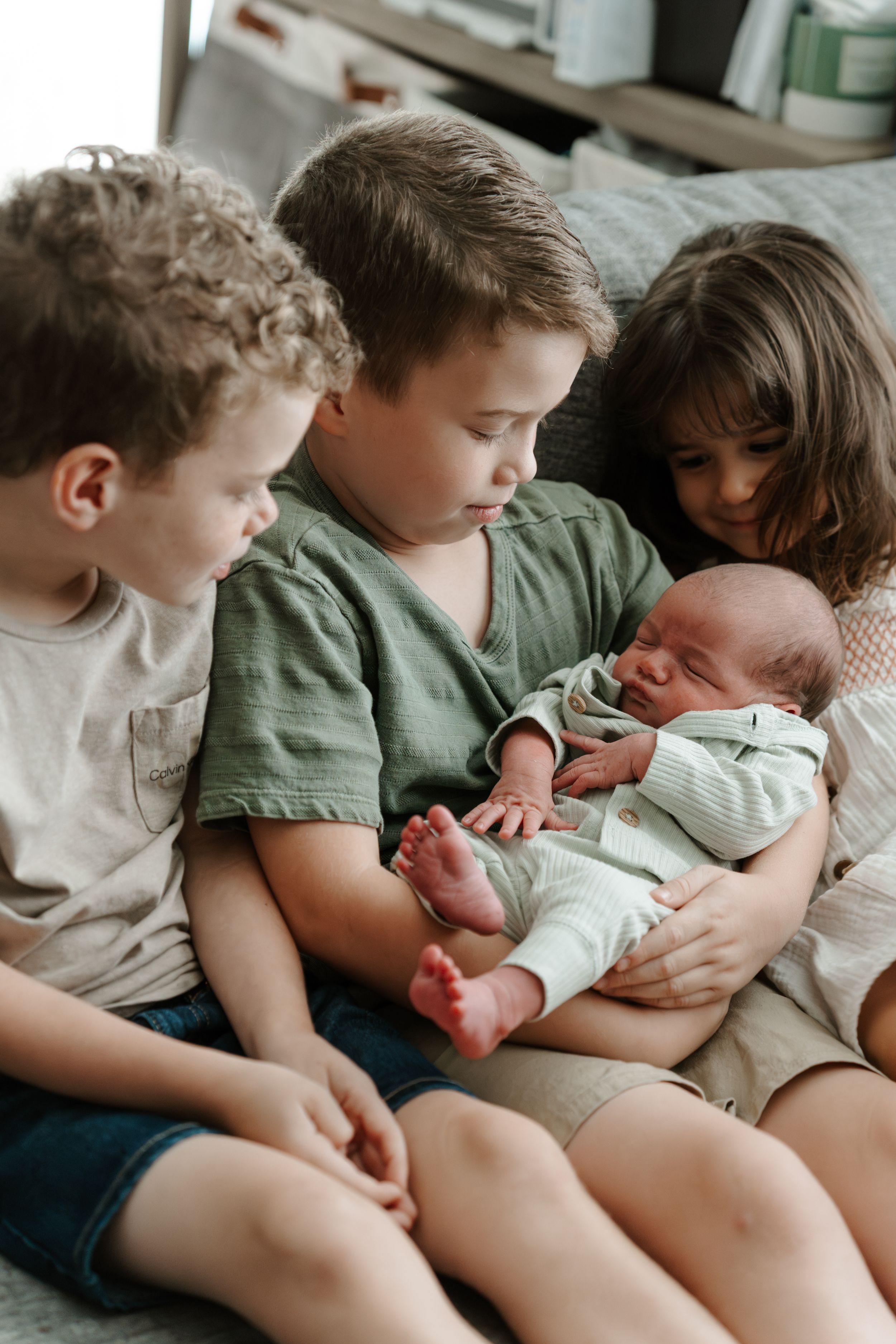 Newborn photography, family portraits, candid moments, posed baby photos, lifestyle session, DeLand FL photographer, authentic memories