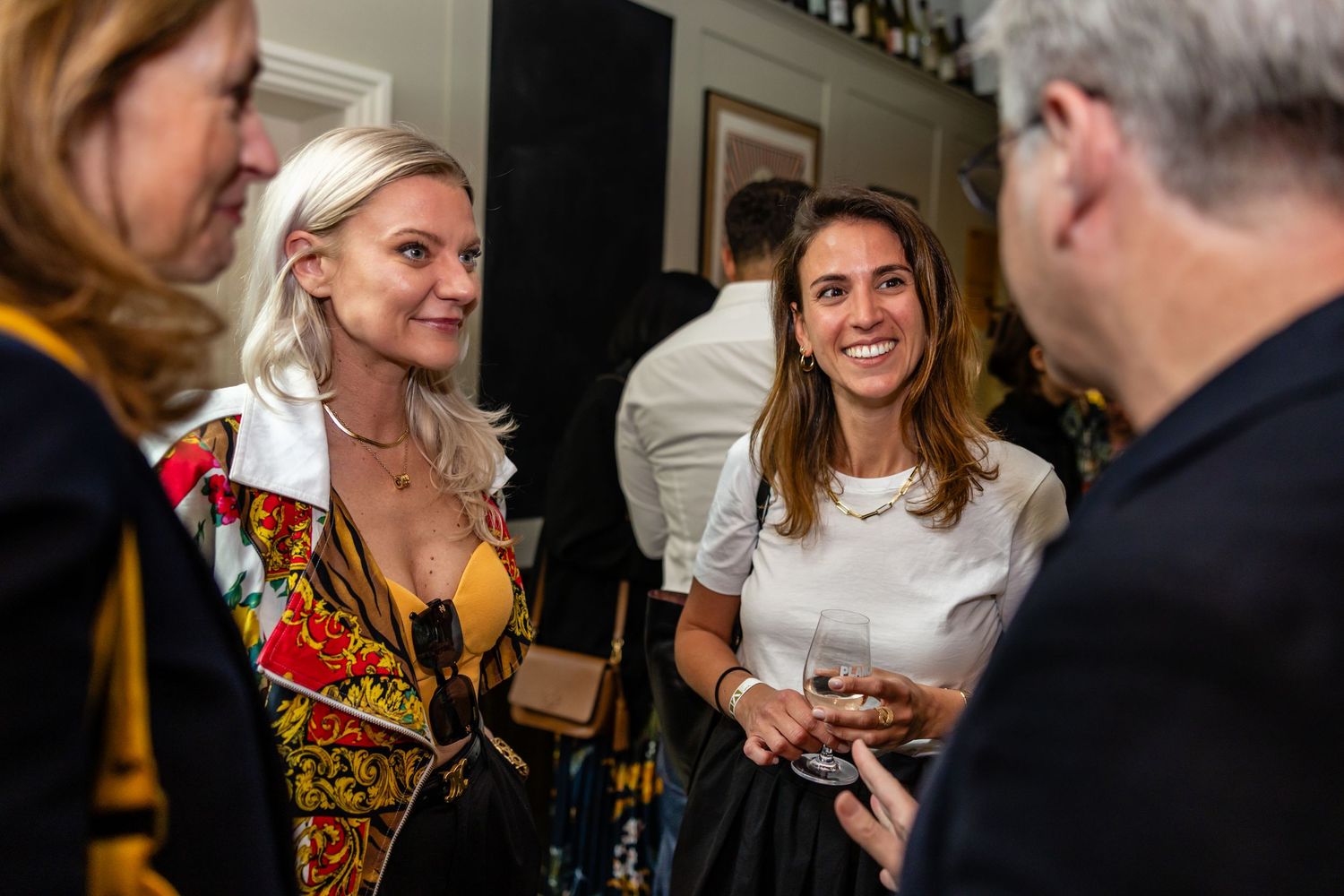 Networking event photography Paris — Parisian Photographers