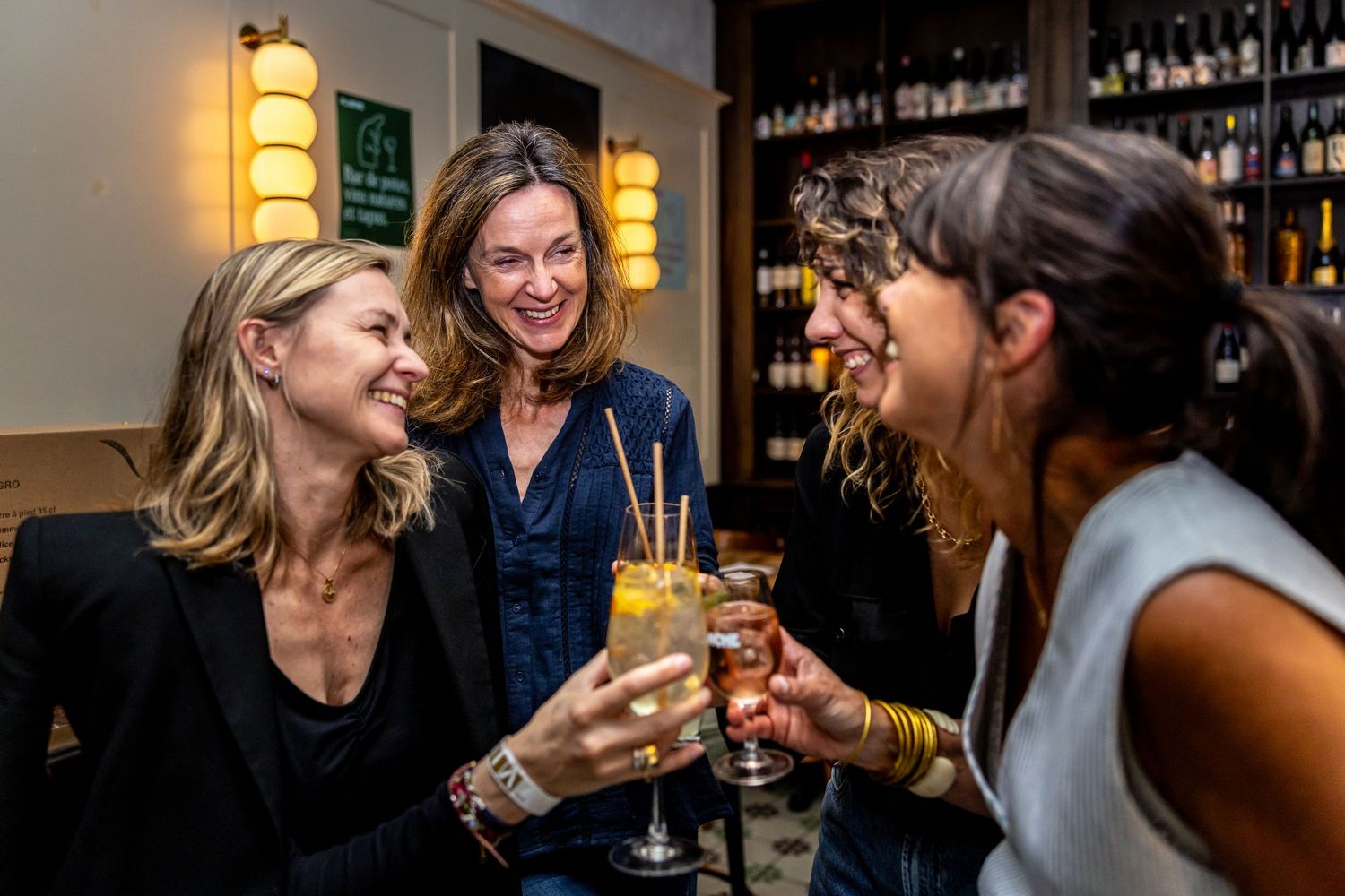 Networking event photography Paris — Parisian Photographers