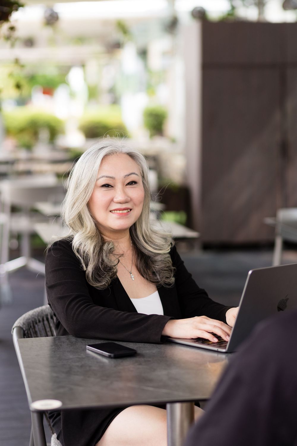 Singapore Personal branding photographer and headshots + events female mobile on location studio speaker consultant facilitator trainer