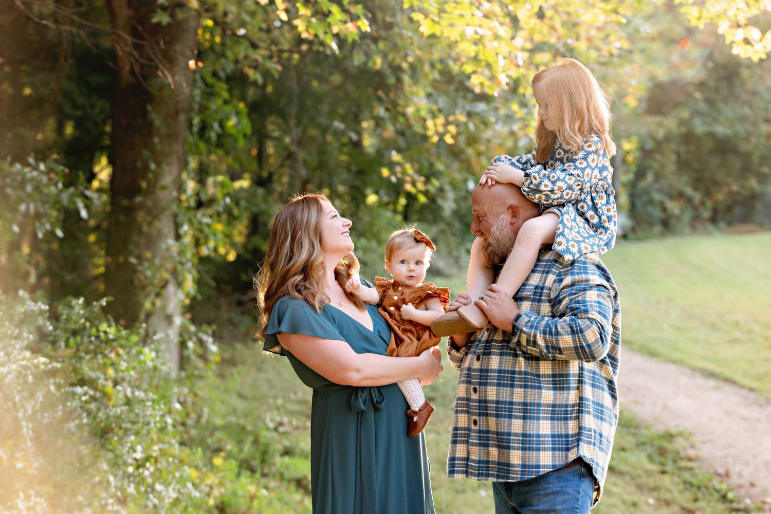 Family picture candid shot. Greenville sc newborn photographer, Easley sc newborn photographer, Upstate sc newborn photographer