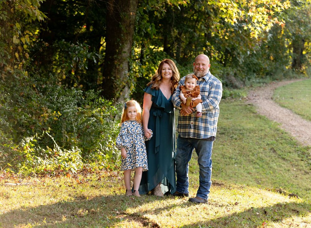 family picture outside. Greenville sc newborn photographer, Easley sc newborn photographer, Upstate sc newborn photographer