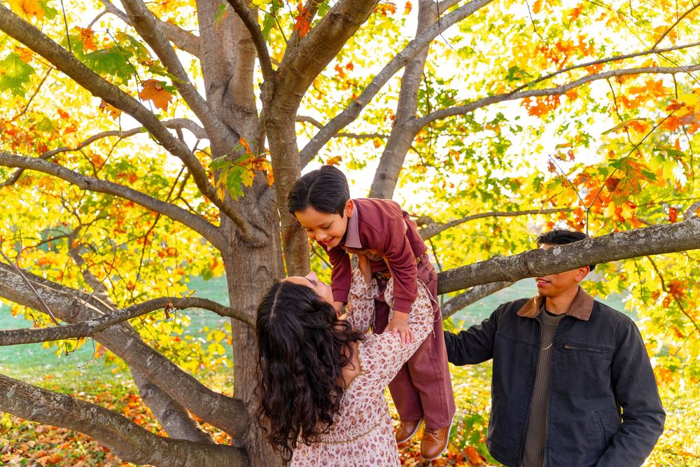Beautiful Autumn Family Portraits