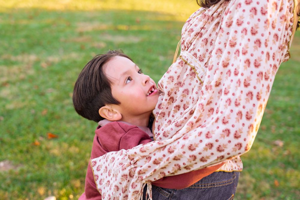 Beautiful Autumn Family Portraits
