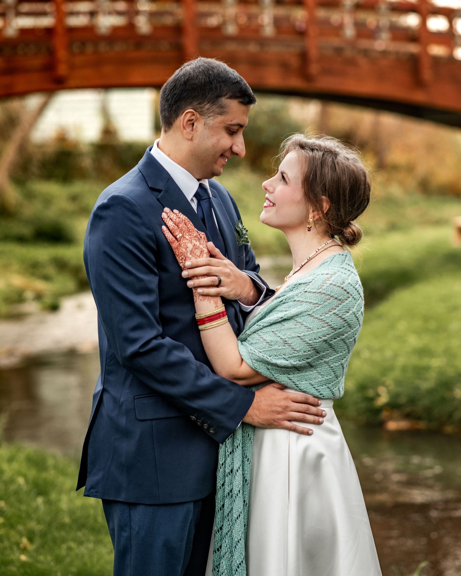 Fall wedding portraits in Sparta, WI