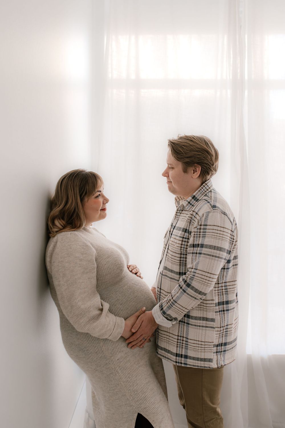 odotuskuvaus, raskauskuvaus, perhekuvaus, lapsikuvaus, lapsi, 1-vuotiskuvaus, 1-vuotias, studiokuvaus, newborn, vauvakuvaus