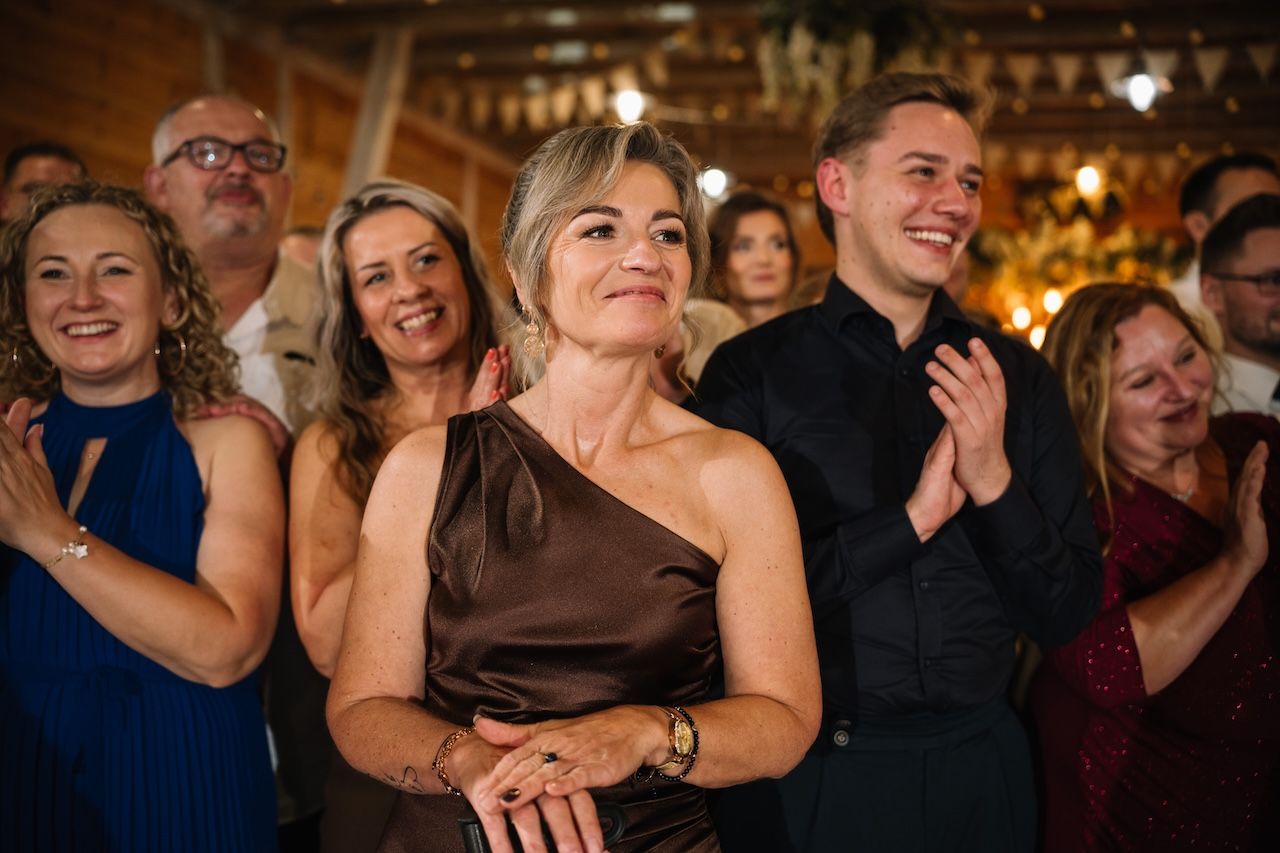 Pierwszy taniec pary młodej na weselu w Leśna Chata Jastrowie