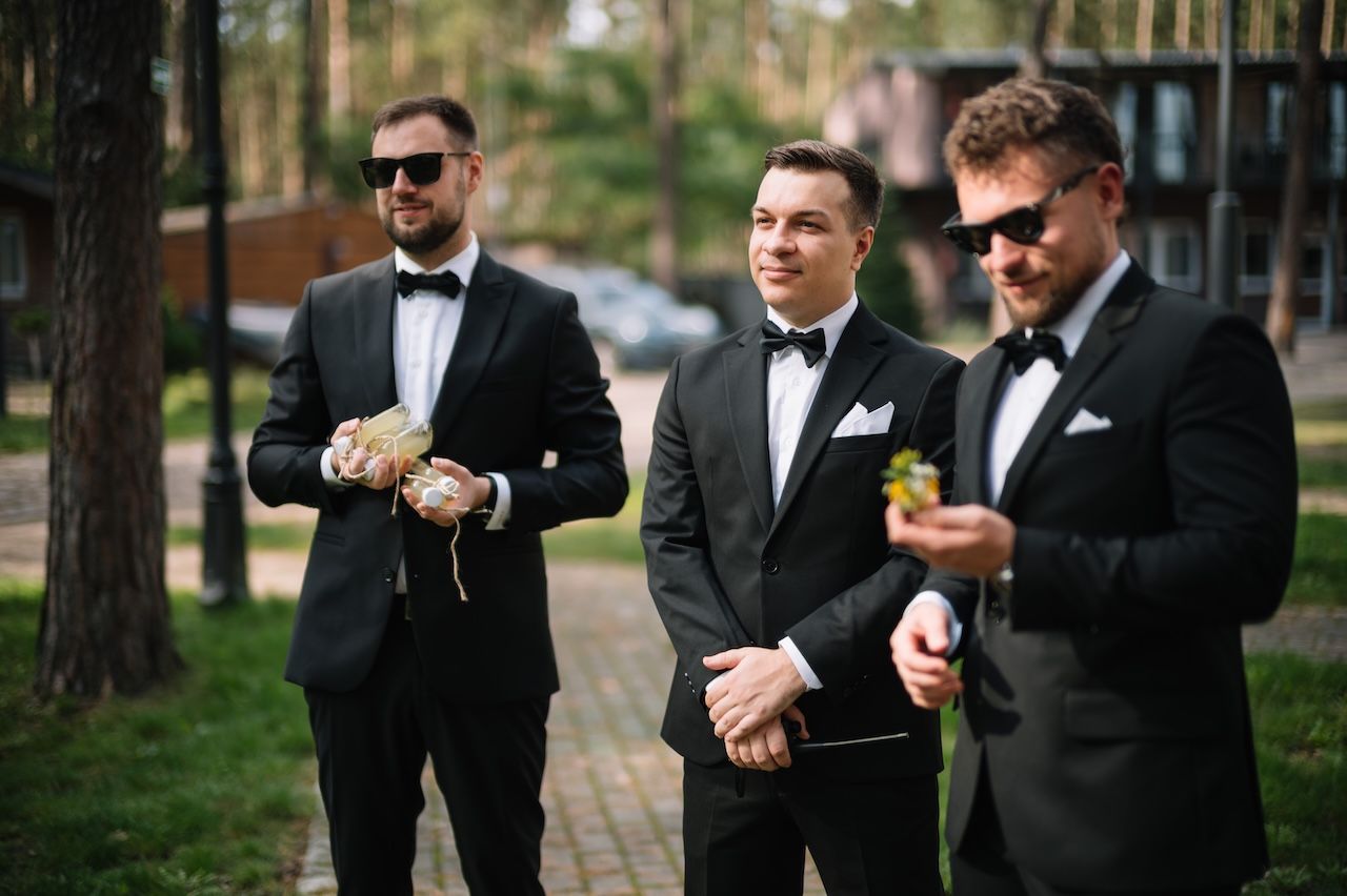 Fotograf ślubny Poznań – przygotowania pana młodego