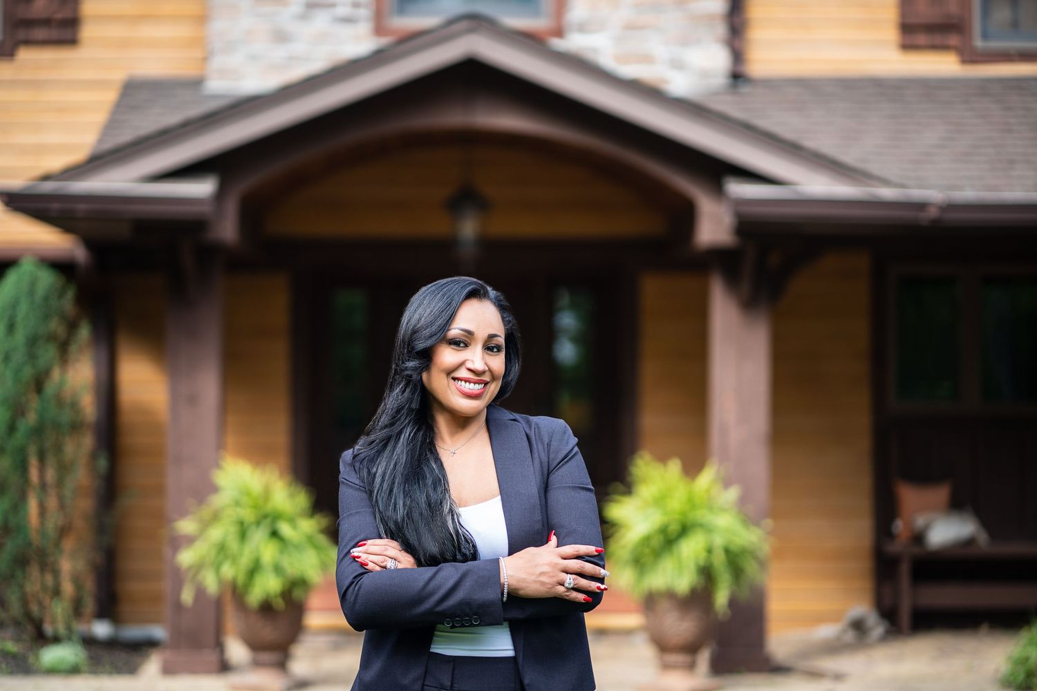 Women Real Estate Photographer NYC