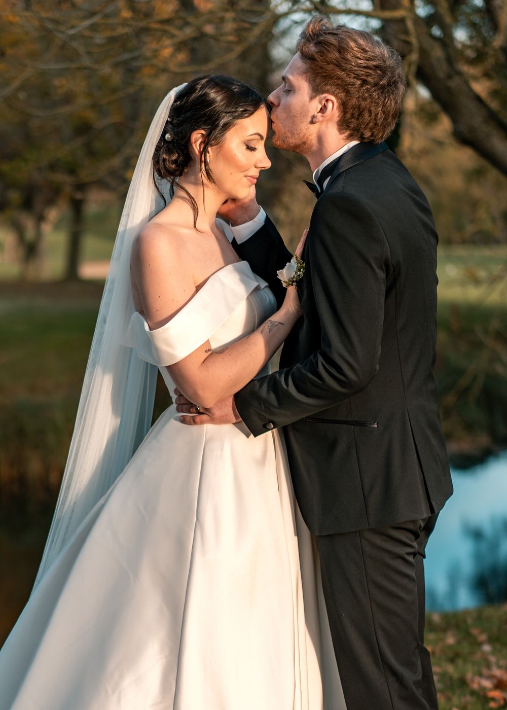 COUPLE PORTRAITS   NORFOLK WEDDING DUNSTON HALL NORWICH BLACK TIE WEDDING