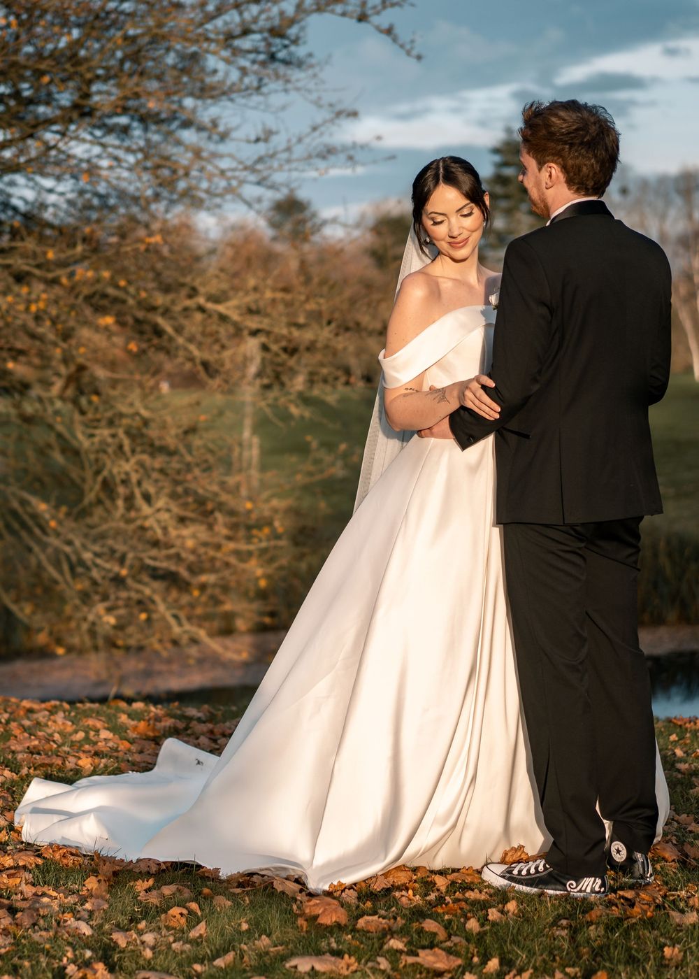 COUPLE PORTRAITS   NORFOLK WEDDING DUNSTON HALL NORWICH BLACK TIE WEDDING