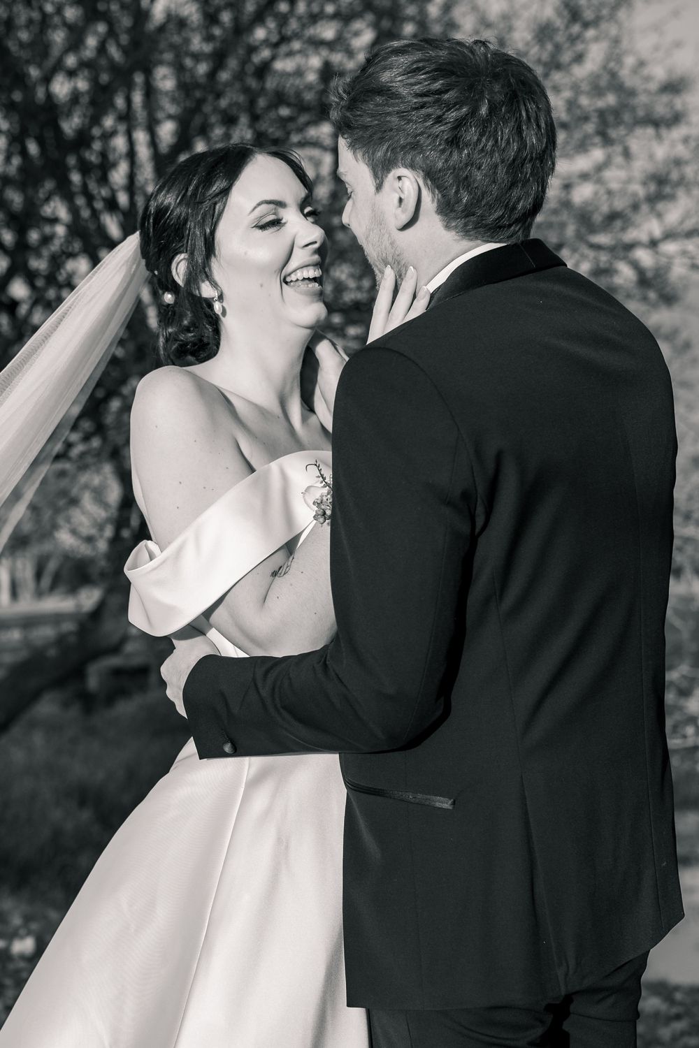COUPLE PORTRAITS   NORFOLK WEDDING DUNSTON HALL NORWICH BLACK TIE WEDDING