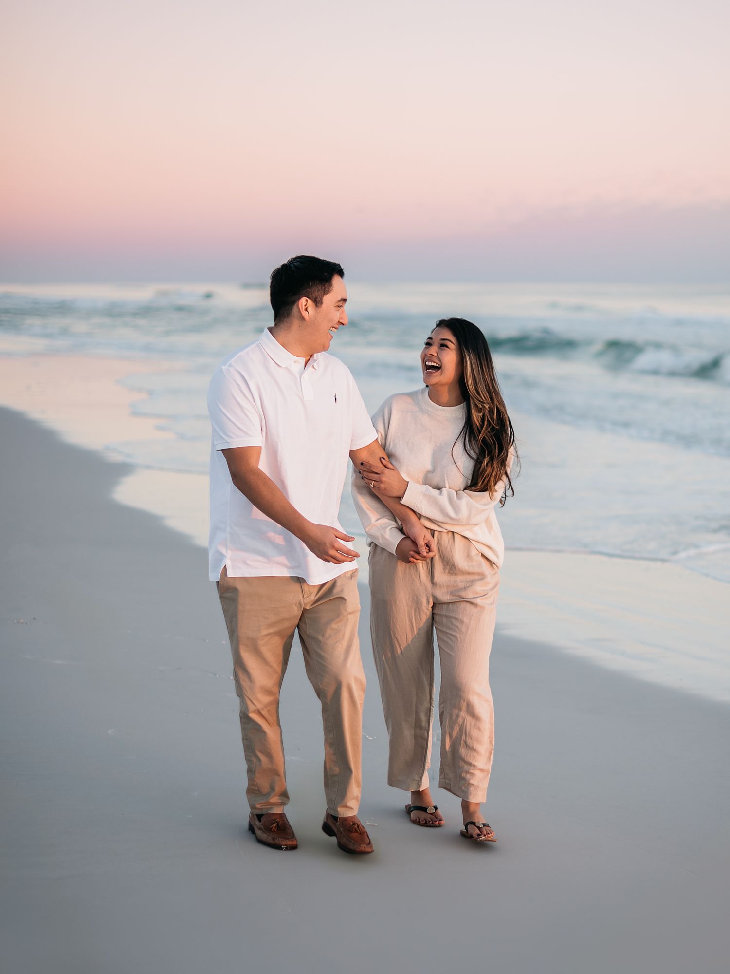 Couples and family photographer near me in Destin Florida. Best Beach to visit. MJ Photograph. Matt Johnson photo
