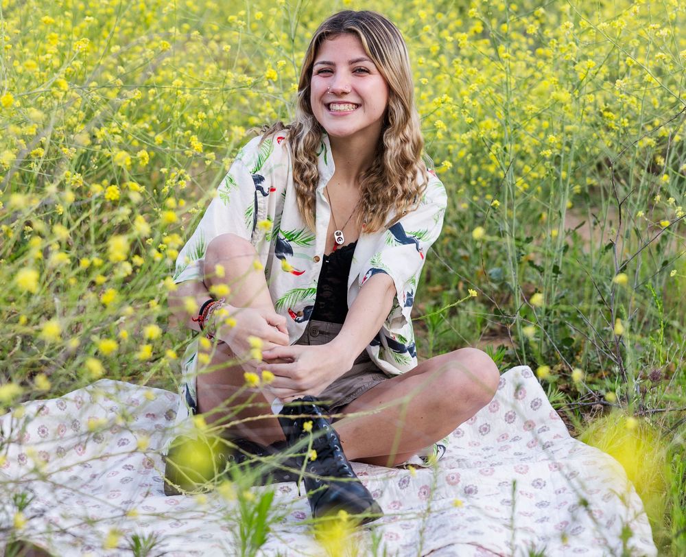 Simi Valley photographer captures Dylan, a 2024 Simi High School graduate, in timeless and natural outdoor senior portraits.
