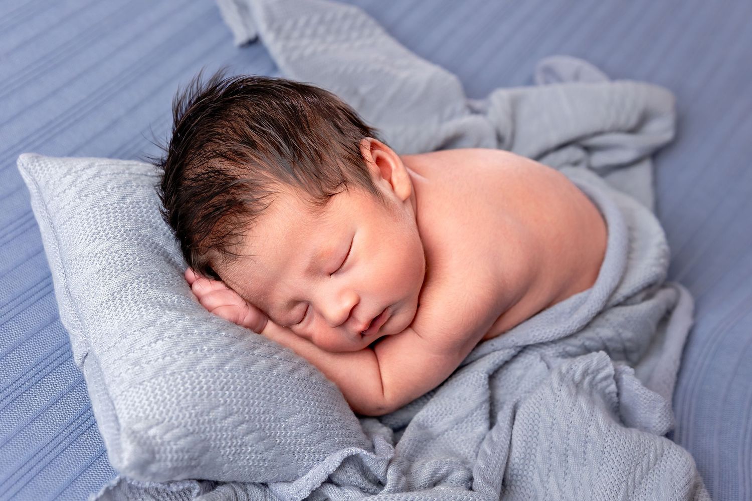newborn session in northwest fresno studio captured by colibri captures
