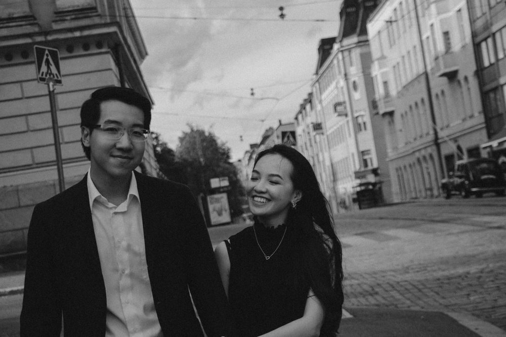 Kihlakuvaus. Engagement photographer. Kihlussessioon.
