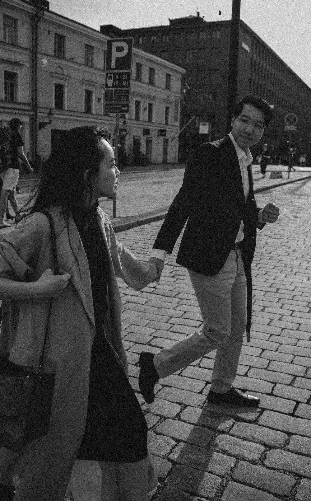 Kihlakuvaus. Engagement photographer. Kihlussessioon.