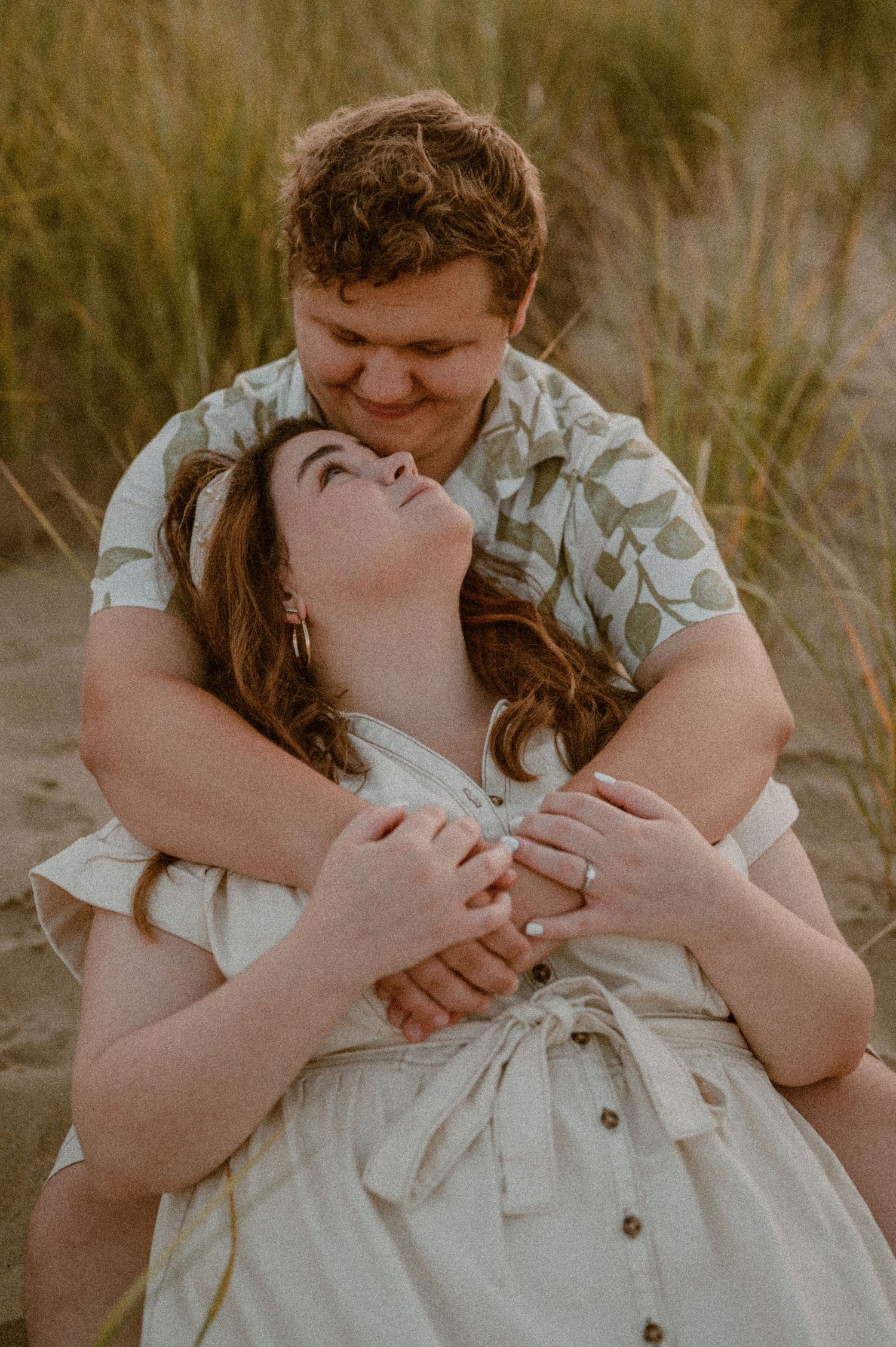 couples engagement beach session in richmond va family and elopement photographer samantha campbell imagery