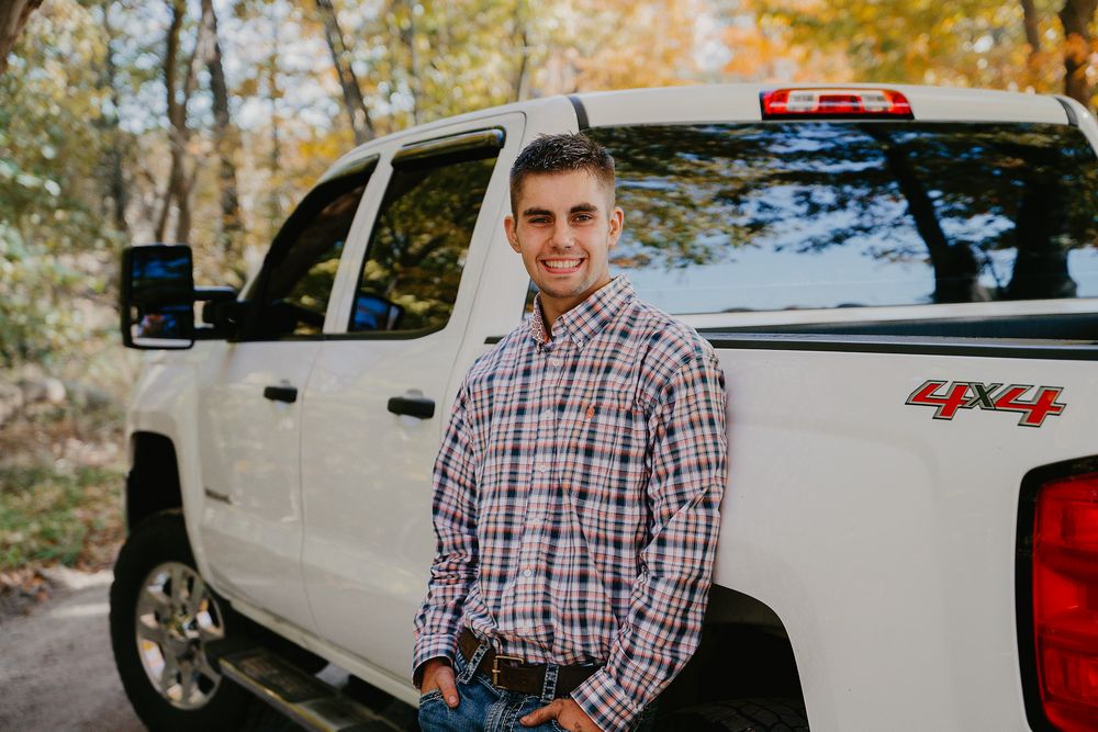 senior, boy, fall, truck, country, dirt road