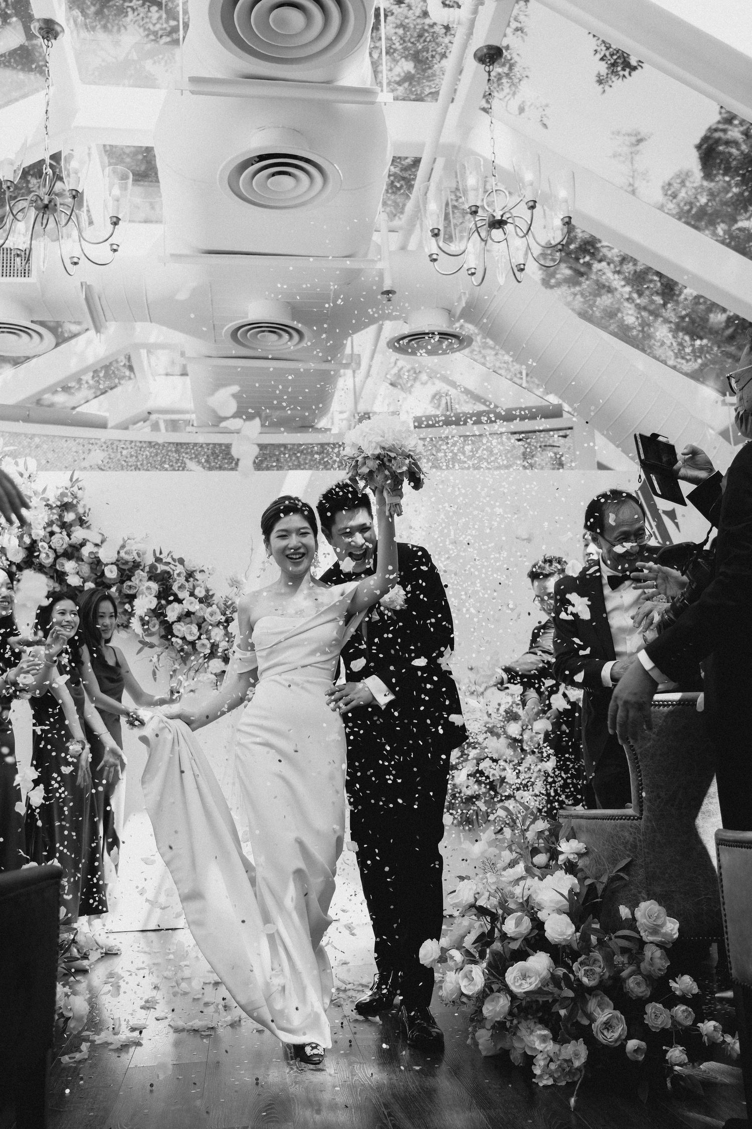 wedding engagement photography
hong kong, bride photo, romantic moment
pre wedding photo
wedding day photo
wedding photo
love story