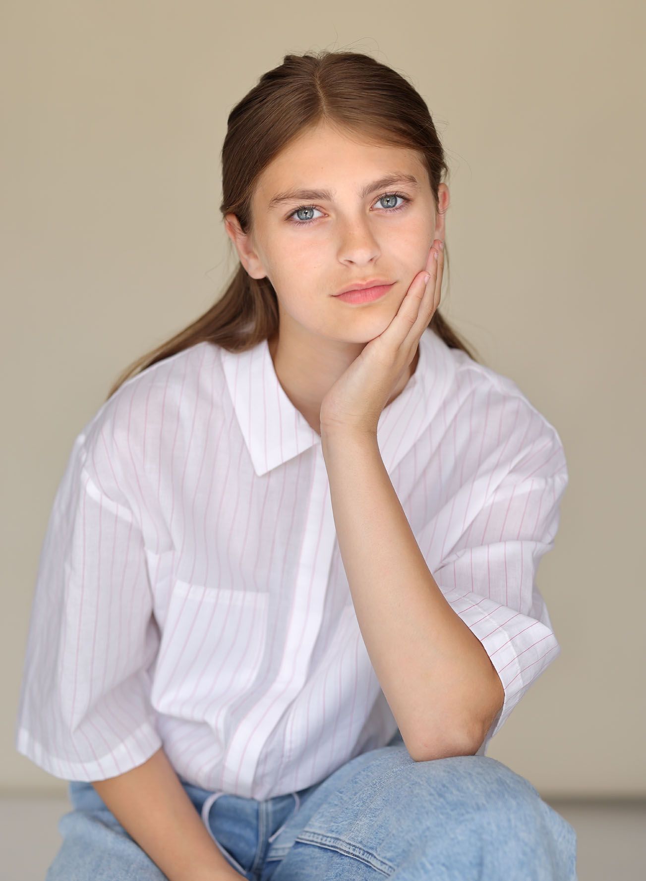 Teen model update photography located near Milton Keynes