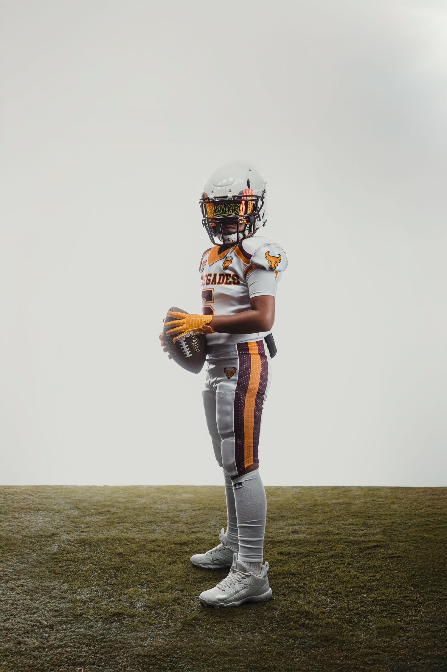 Dynamic sports portraits for kids, teens & seniors in any sport or activity. Studio & on-location sessions.
