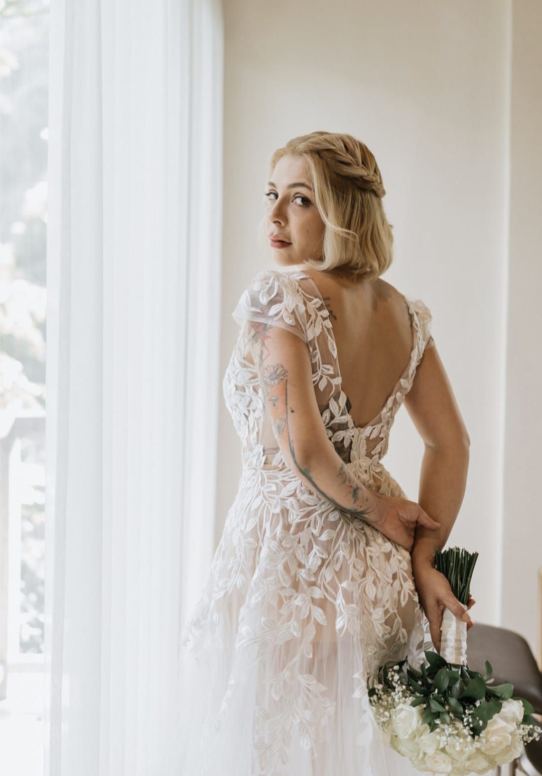 Bali resort wedding photography with jungle view ceremony