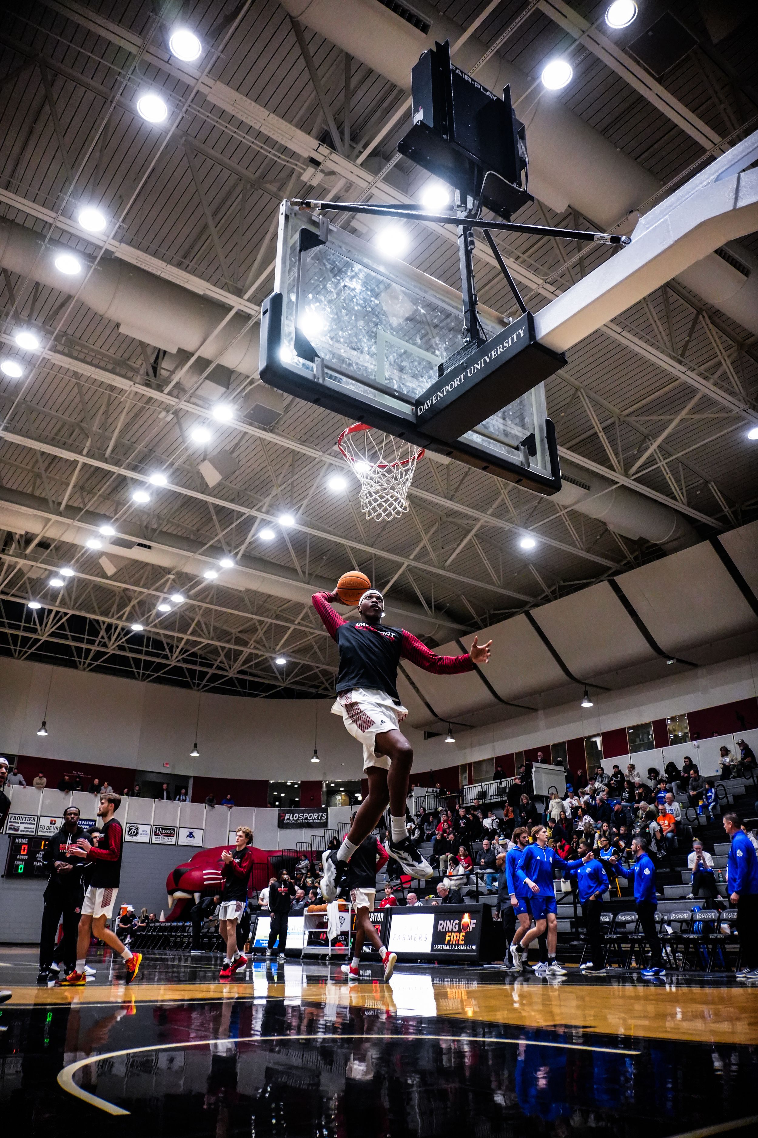 Davenport Men's Basketball